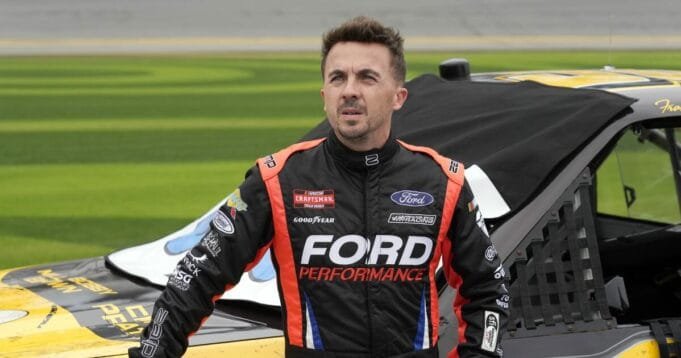1753619972_urlhttps3A2F2Fcalifornia-times-brightspot.s3.amazonaws.com2Fde2F8f2F3eef04cc473fbc52faf625da00ea2Fnascar-daytona-trucks-auto-racing-71310.jpg