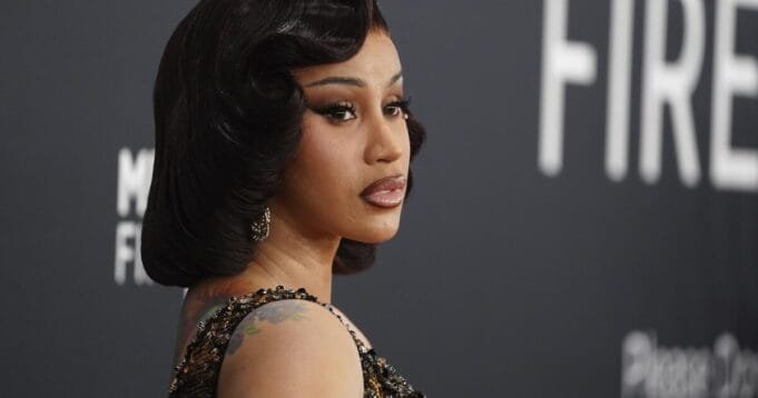 urlhttps3A2F2Fcalifornia-times-brightspot.s3.amazonaws.com2F5d2F802F55c0a3b144bdbf72439bc81985112F67th-annual-grammy-awards-arrivals-58127.jpg