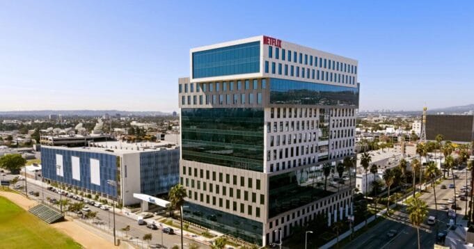 urlhttps3A2F2Fcalifornia-times-brightspot.s3.amazonaws.com2F7a2Faf2F73e6333a43c8b2ed7fbec0772f2f2F202305-ig-hollywood-architecture-netflix-icon-building-02.jpg