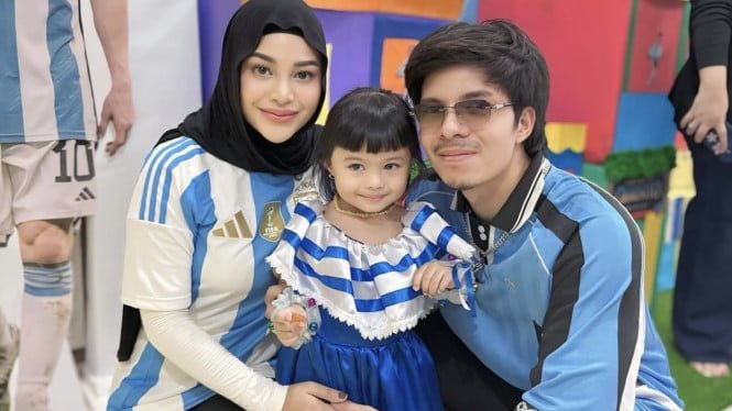 672d973089923-aurel-hermansyah-atta-halilintar-dan-ameena_665_374.jpeg