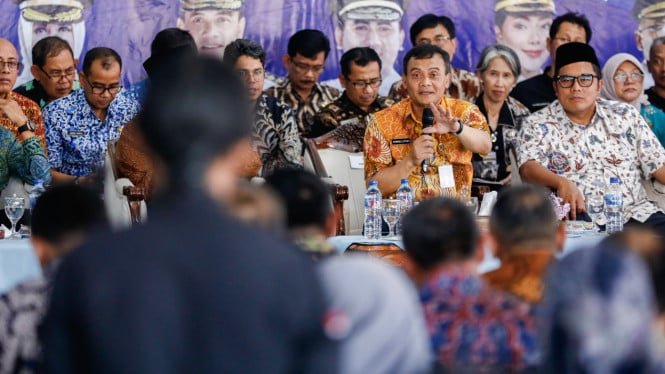 680b4d07e2249-gubernur-jateng-ahmad-luthfi-saat-musrenbangwil-eks-karesidenan-pekalongan_665_374.jpg