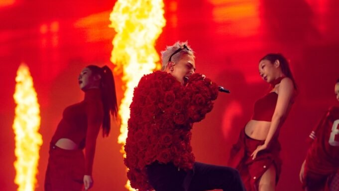 G-Dragon.jpg