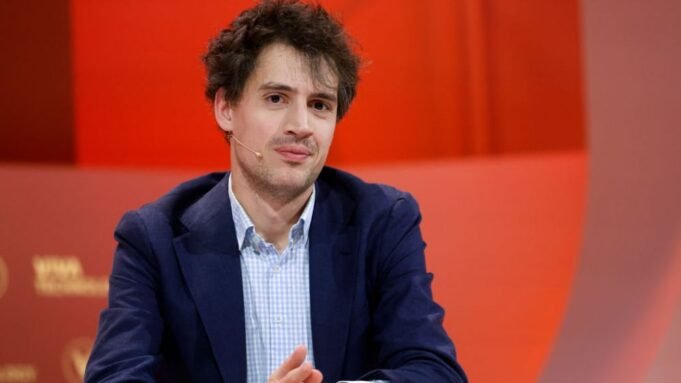 GettyImages-2154160963.jpg