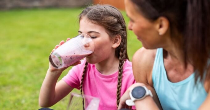 NutraOrganicsShake.jpg