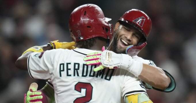 urlhttps3A2F2Fcalifornia-times-brightspot.s3.amazonaws.com2F302F502Fbf198a18469fa5238dbe1c8b490e2Fpadres-diamondbacks-baseball-44106.jpg