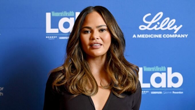 0919_chrissyteigen_header-scaled.jpg
