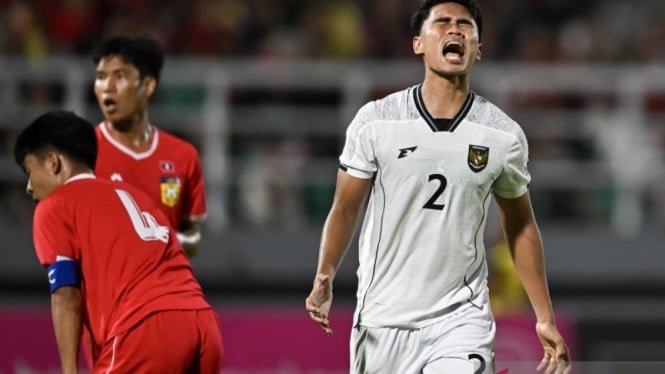 68b85c607e7ba-pemain-timnas-indonesia-u-23-muhammad-ferarri-kanan-saat-melawan-laos_665_374.jpg