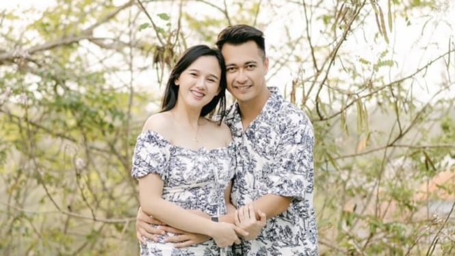 68b861b7bcddd-eza-gionino-dan-meiza-aulia_665_374.jpg