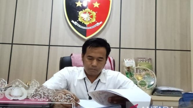 68bc52bf1ff0d-kepala-satuan-reserse-kriminal-polres-batang-akp-imam-muhtadi_665_374.jpg