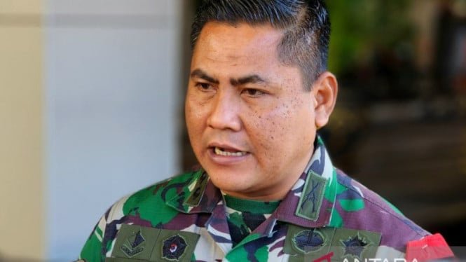 68c6dd1800de9-kepala-penerangan-kodam-iv-diponegoro-kolonel-andy-soelistyo_665_374.jpg