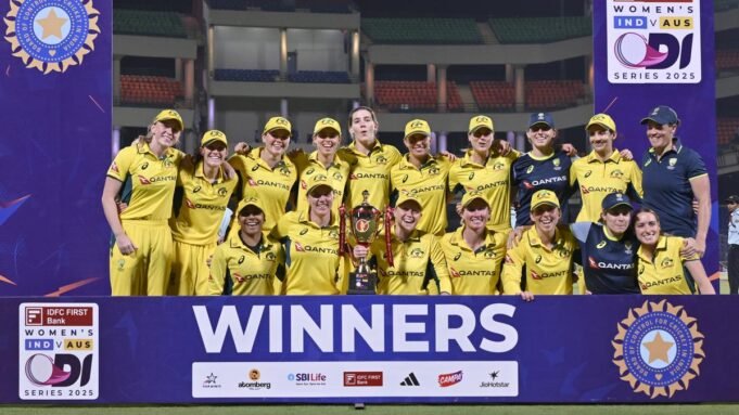 72_Australia_Women_India_Match_20_09_Delhi.jpg
