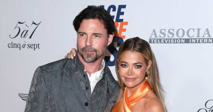 GettyImages-1495551425-denise-richards-aaron-phypers.jpg
