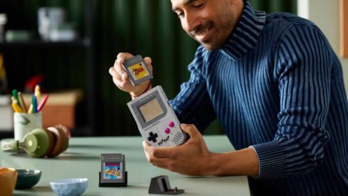 Lego-Game-Boy-Featured.jpg
