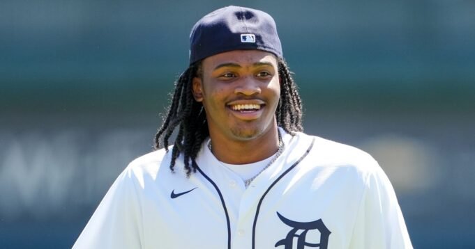 bryce-underwood-2212455449.jpg