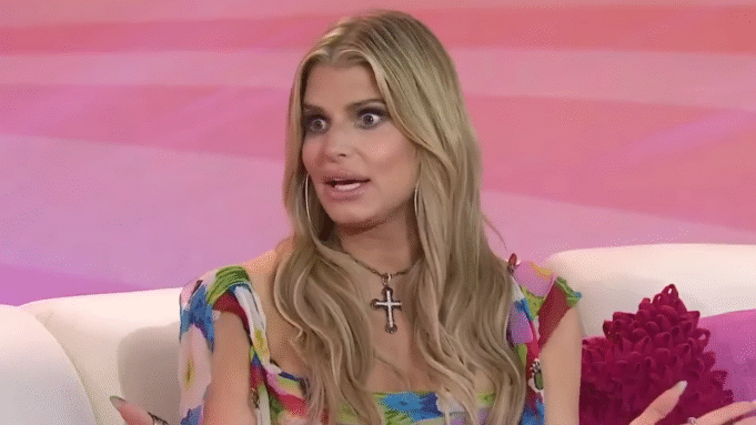 0730_jessicasimpson_header.png