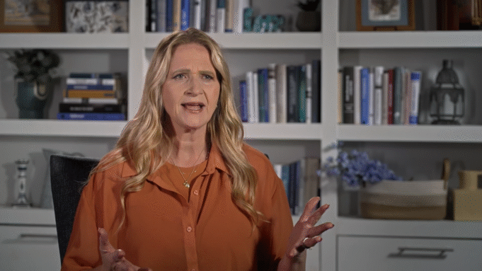 1017_sisterwives_03_christinebrown.png