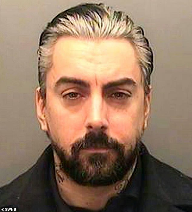 102907887-15212103-Lostprophets_singer_Ian_Watkins_was_murdered_in_jail_where_he_wa-a-28_1761039953283.jpg