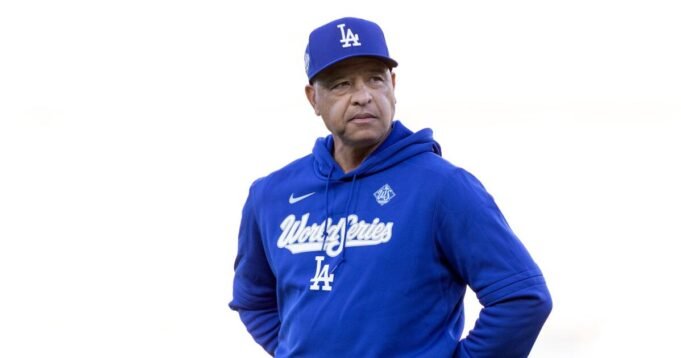 1761277829_urlhttps3A2F2Fcalifornia-times-brightspot.s3.amazonaws.com2Ff42Faa2F2cbff2cf424bac7c500dfdafb58c2F1526805-sp-dodger-stadium-off-week-workout-007-eat.jpg