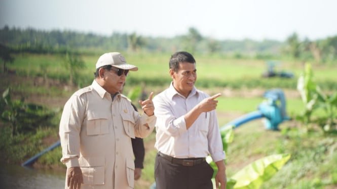 68f64b53b6d85-presiden-prabowo-subianto-dan-mentan-amran-sulaiman_665_374.jpg