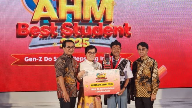 68fc56716bf59-siswa-smk-bhina-tunas-bhakti-juwana-jawa-tengah-juara-ahm-best-student-2025_665_374.jpeg