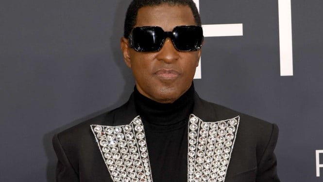 68fd000c36d90-babyface_665_374.jpg