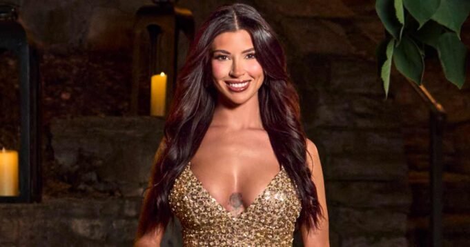 Ali-Claps-Back-at-Plastic-Surgery-Rumors-LIB_S9_Reunion_00299_R1.jpg