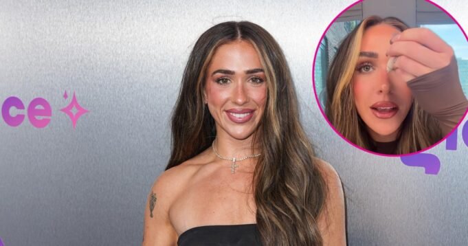 Ariana-Biermann-Claims-Mom-Kim-Zolciak-Had-Her-Freckles-Lasered-Off-at-14-I-Am-Constantly-Stamping-Them-On-GettyImages-2235103558-1.jpg