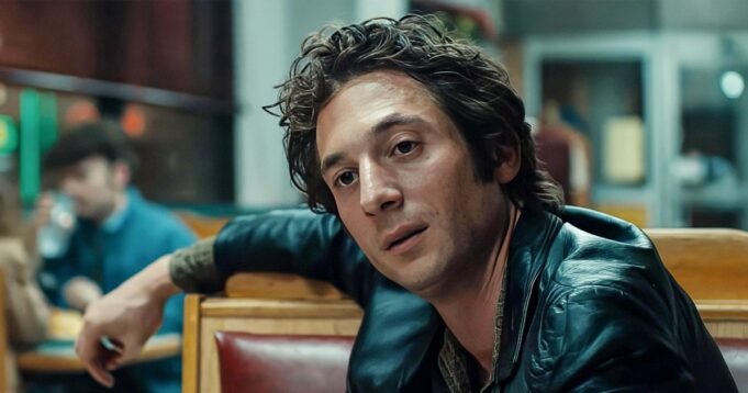 Did-Jeremy-Allen-White-Wear-Contacts-for-Deliver-Me-From-Nowhere-MCDSPDE_H3007.jpg