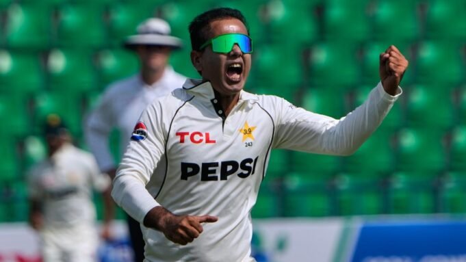 Pakistan_South_Africa_Cricket_34878.jpg