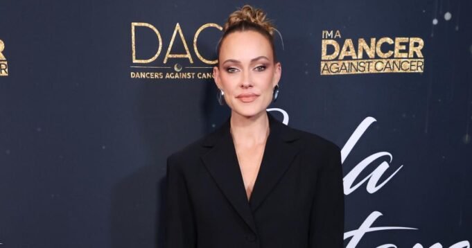 Peta-Murgatroyd-GettyImages-2242505156.jpg