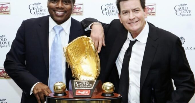 urlhttps3A2F2Fcalifornia-times-brightspot.s3.amazonaws.com2Fa22F7f2F9955f00448bfbb9b8abfd02c06462Fme-charlie-sheen-tony-todd-handout-06.JPG