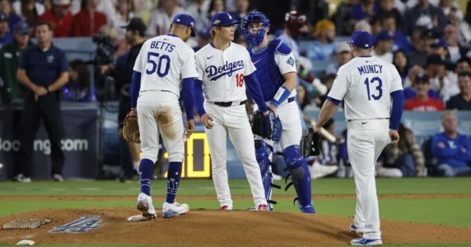 urlhttps3A2F2Fcalifornia-times-brightspot.s3.amazonaws.com2Fd82Faf2F47c6afe64452b0e9d166894d838d2F1524602-sp-mlb-nlds-dodgers-phillies-game3-18.jpg