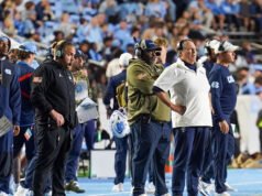 Después de ganar a Stanford, Bill Belichick admite: «Creo que podría haber hecho un mejor trabajo» a principios de temporada