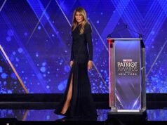Melania Trump sorprendió al aceptar el premio ‘Patriota del año’ y entregar un mensaje inspirador a los estadounidenses