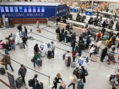 Más de MIL vuelos cancelados y el número crece en medio del caos del cierre: cirujano plástico de Connecticut obligado a ir a UTAH