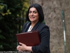 La ministra del Interior, Shabana Mahmood, anunciará una importante reforma del sistema de inmigración basada en las «estrictas» normas de Dinamarca que envían a los refugiados a sus hogares en zonas de guerra y bloquean las llegadas con sus familias.