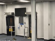 18 pasajeros heridos en el aeropuerto de Dulles cuando un vehículo de transporte choca contra el muelle