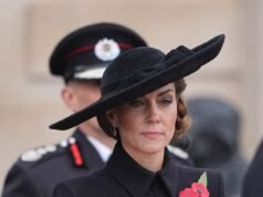 ‘Los recordaremos’: el conmovedor homenaje de la Princesa de Gales a los caídos en el conmovedor servicio del Día del Armisticio, mientras la nación guarda silencio en memoria de los muertos en la guerra