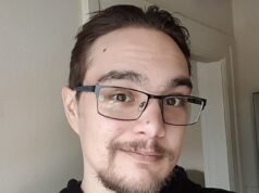 El trabajador de la estación de radar del Ártico tuvo un destino horrible después de ignorar las señales de advertencia para salir a fotografiar osos polares.