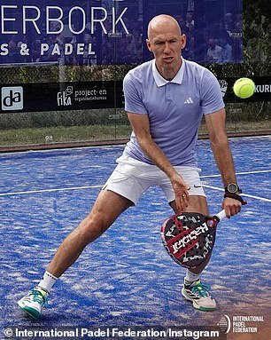 103816531-15283167-Ex_footballer_Arjen_Robben_is_now_a_professional_padel_player_an-a-35_1762954703394.jpg