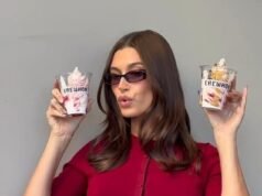 Celeb Grocer QUITA silenciosamente el nombre de Hailey Bieber del icónico batido