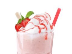 Los trabajadores aumentan el ‘impuesto al azúcar’: los batidos, los cafés con leche y más refrescos enfrentan aumentos de precios para recaudar £ 100 millones