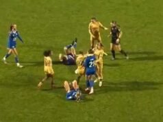 La estrella femenina de Crystal Palace enfrenta una suspensión extendida por tirar a su rival al suelo por parte del COE, mientras la FA dice que la sanción de tres partidos es «claramente insuficiente»