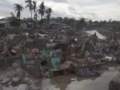 Mortal tifón azota Vietnam tras devastar Filipinas