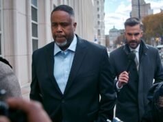 El exjugador de la NBA Damon Jones se declara inocente en un caso de juego