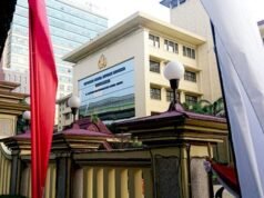 ¡El número de policías activos en puestos civiles es asombroso! No miles, pero…