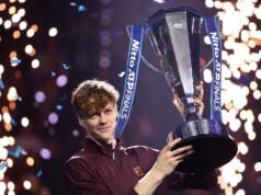 Jannik Sinner vence a Carlos Alcaraz y retiene el título de las Finales ATP frente a los aficionados locales