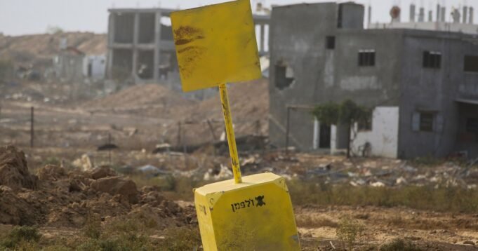 251105-gaza-yellow-line-gk-55cdd2.jpg