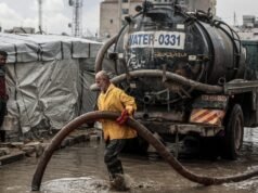 Las fuertes lluvias inundan los campamentos en Gaza y empeoran las condiciones de los palestinos desplazados