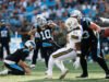 Los Saints bloquean el FG de los Panthers, pero los Panthers recuperan la posesión y otra serie de caídas en una extraña secuencia de rebote del balón.